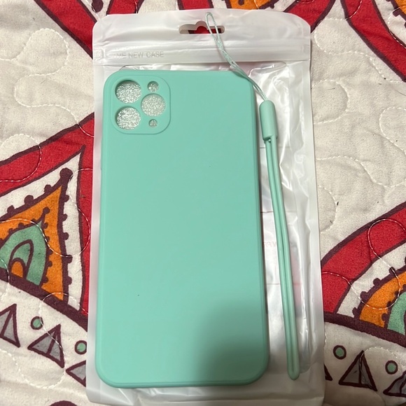 iPhone phone case - Picture 1 of 2